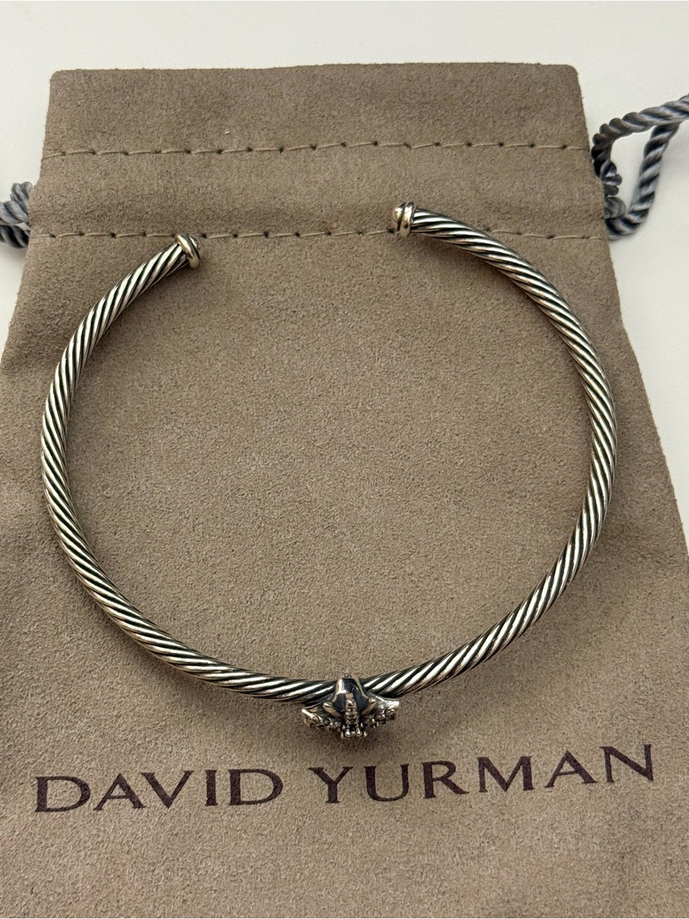 David Yurman Silver Cable Open Cuff with Starburst Motif 3mm size 19cm - Picture 2 of 5